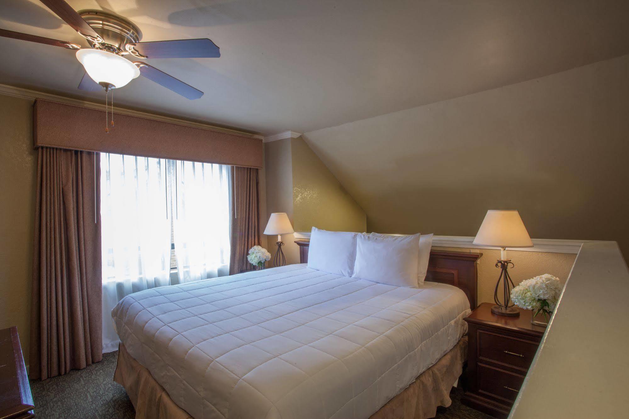 Cloverleaf Suites Baton Rouge Exterior photo